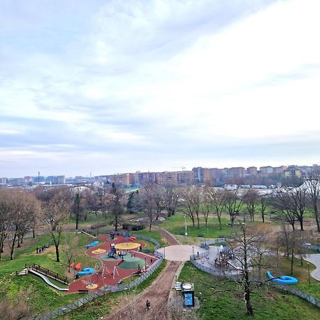 Caseospitali - Casa Park View, Ampio Trilocale Per Famiglie Sul Parco มิลาน ภายนอก รูปภาพ