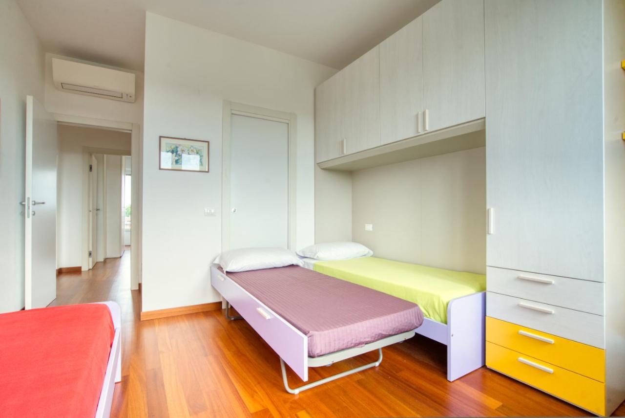 Caseospitali - Casa Park View, Ampio Trilocale Per Famiglie Sul Parco มิลาน ภายนอก รูปภาพ